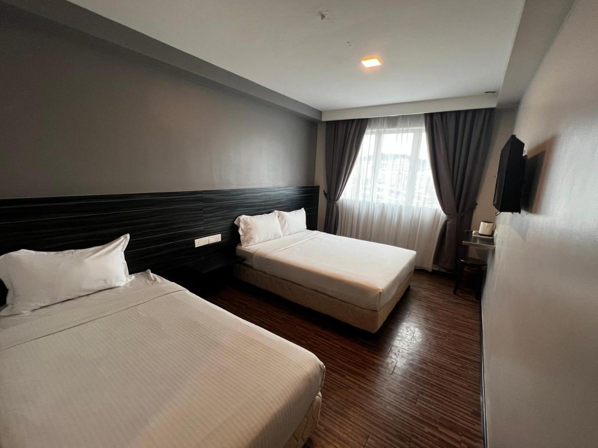 Signature Hotel Kuantan Exterior foto