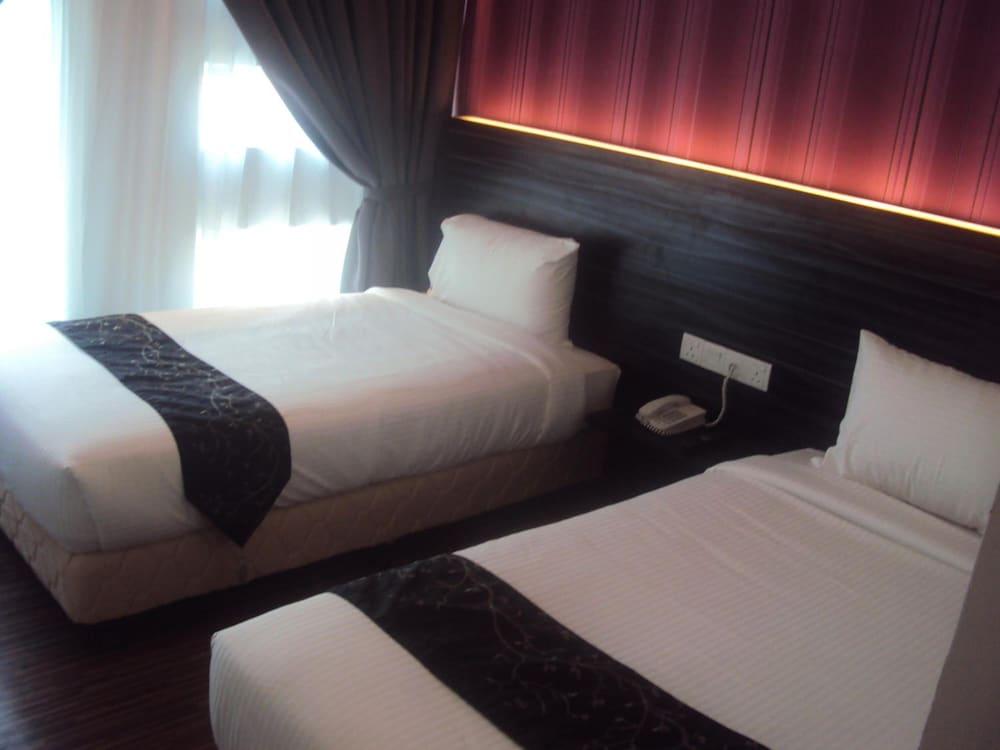 Signature Hotel Kuantan Exterior foto
