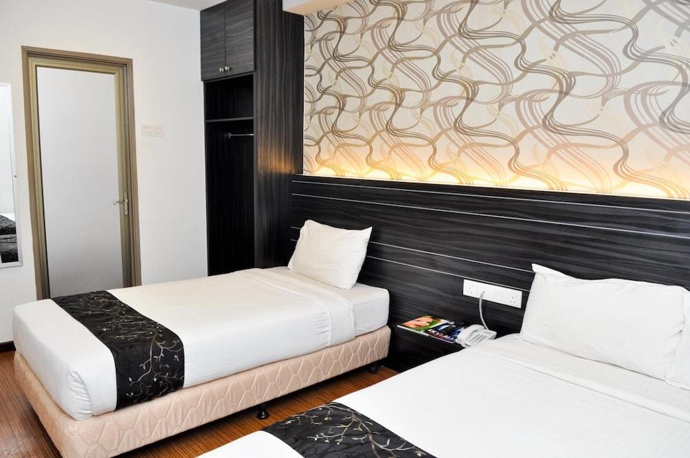 Signature Hotel Kuantan Exterior foto