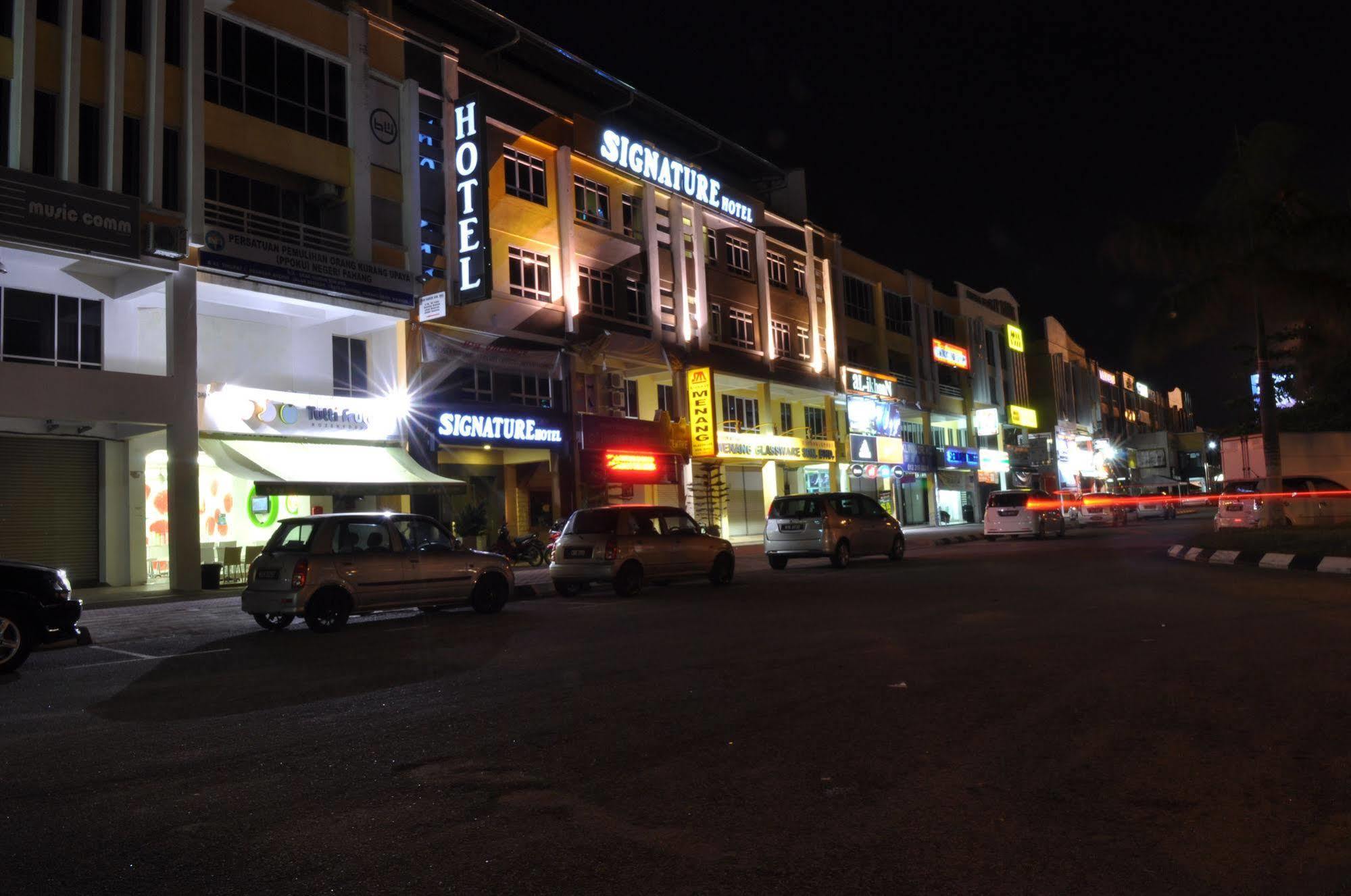 Signature Hotel Kuantan Exterior foto