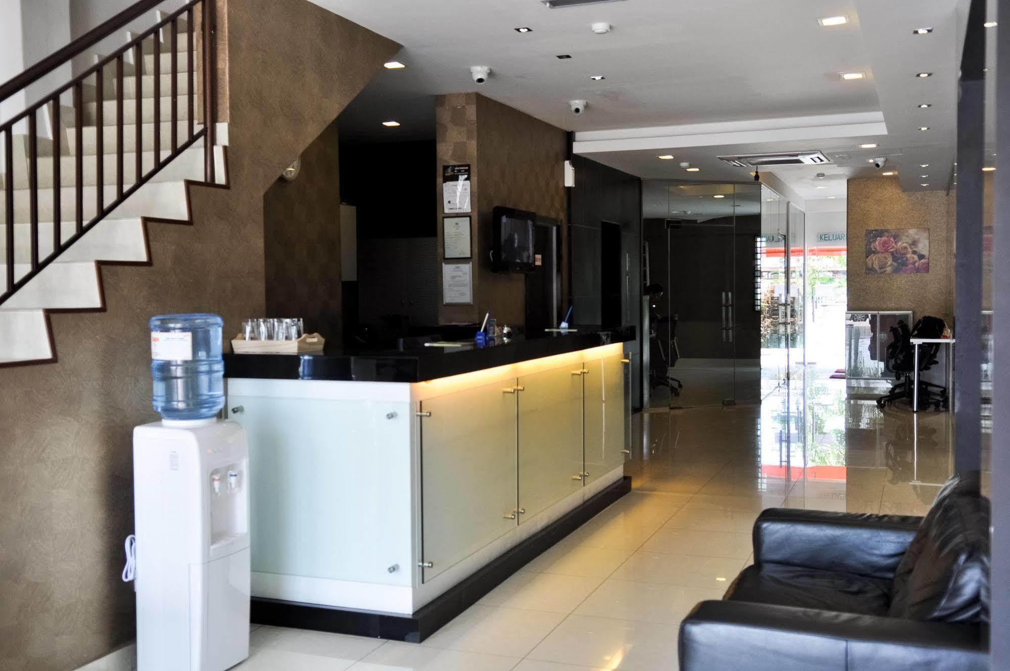 Signature Hotel Kuantan Exterior foto
